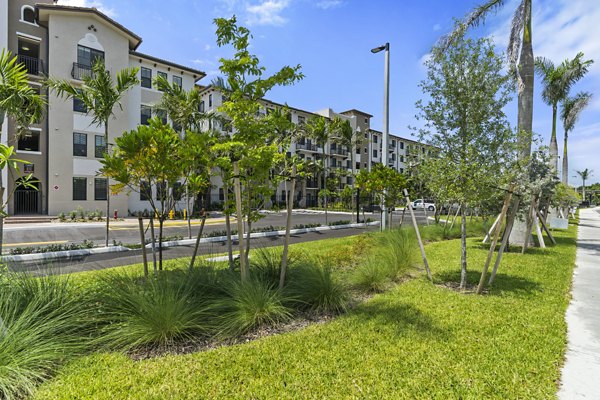 exterior at Ventura Pointe Apartments