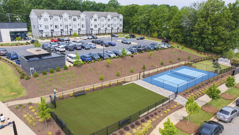Recreational Area at Cascadia at Highland Creek Apartments