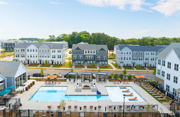 Elan Prosperity Village: Scenic view at luxury apartments in Charlotte