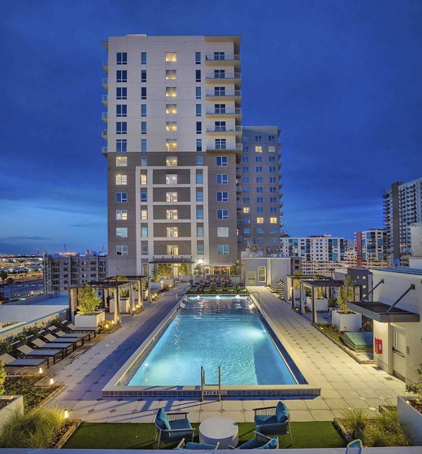 The MAV Apartments: Contemporary luxury apartment in vibrant downtown area
