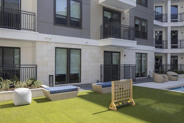 patio at Broadstone North Lamar Apartments