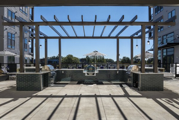 grill area at The Boulevard a Broadstone Community Apartments
