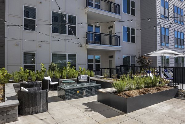 grill area at The Boulevard a Broadstone Community Apartments