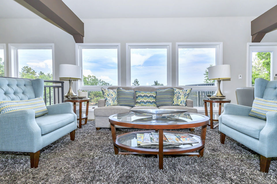 clubhouse at Pines at Broadmoor Bluffs Apartments