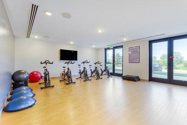 yoga/spin studio at Tapestry Largo Station Apartments