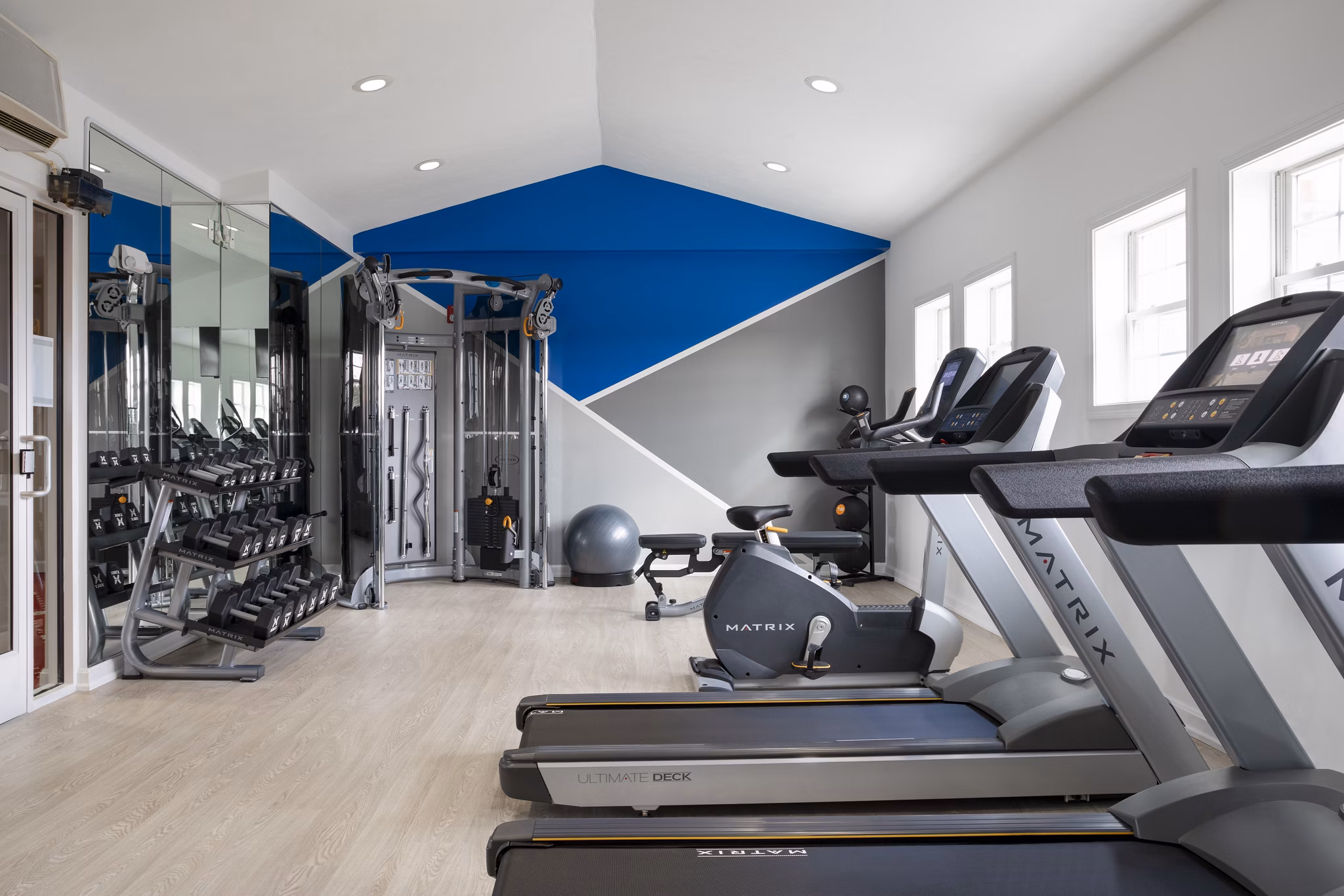 fitness center at Highlands at Hudson Apartments