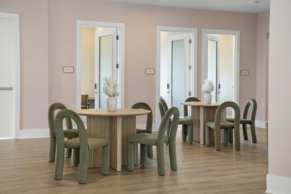 clubhouse at Summerall Apartments