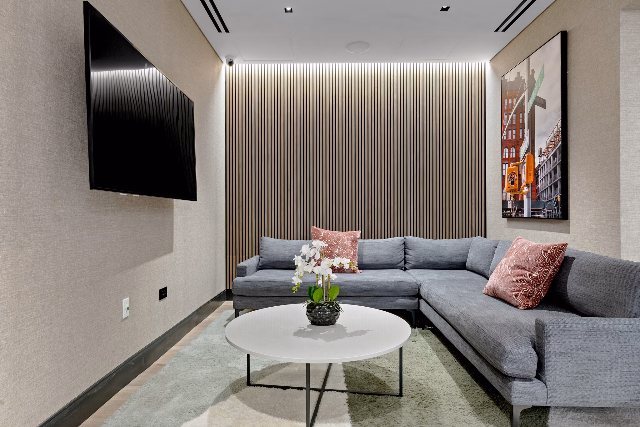 living room at 298 Mulberry Apartments