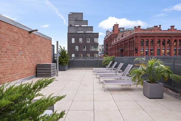 patio at 298 Mulberry Apartments