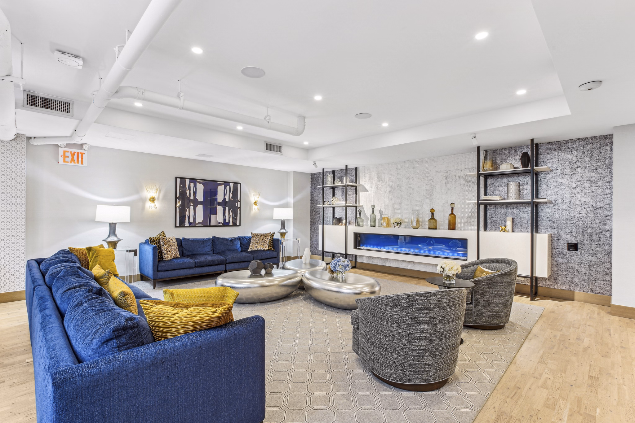 Property images of 345 E 94