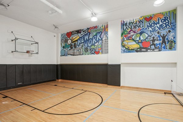 basketball court at Hudson Landing Apartments