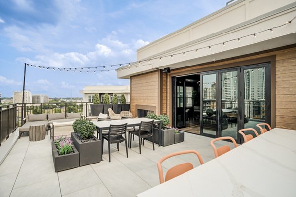 grill area at Enclave at Radius Dilworth Apartments 