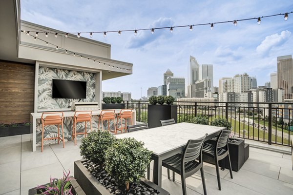 grill area at Enclave at Radius Dilworth Apartments 