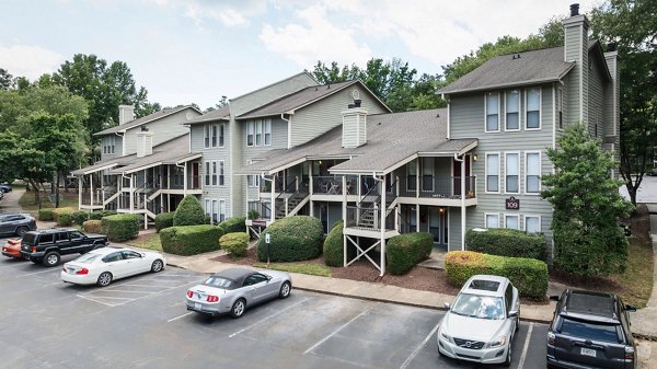 Shadowood Apartments: Elegant of luxury apartments in a serene forest setting