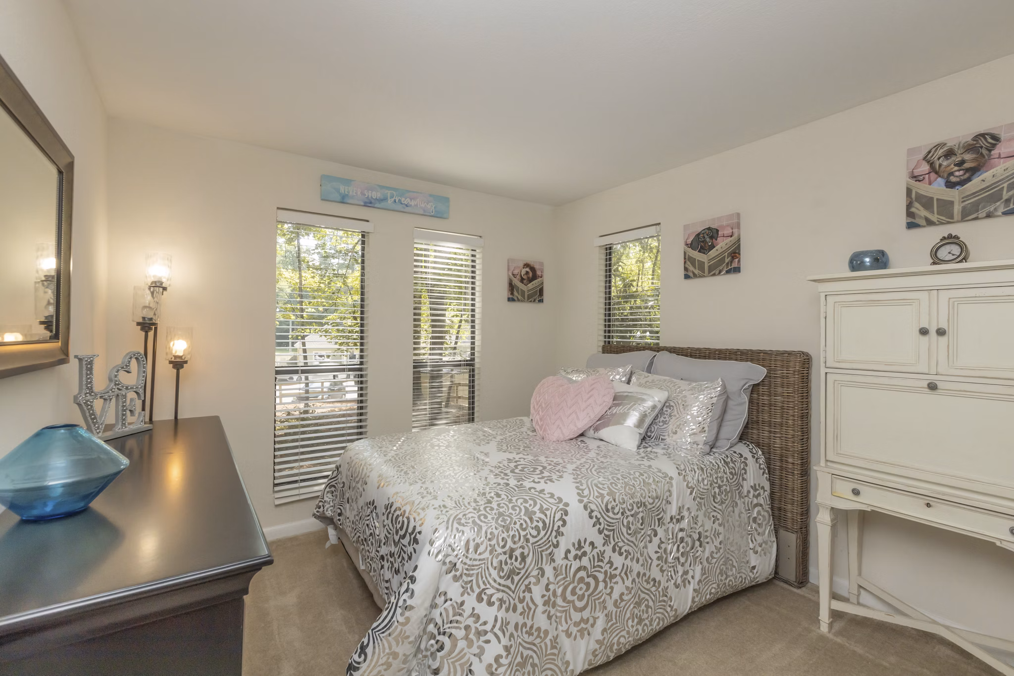 bedroom at Shadowood Apartments