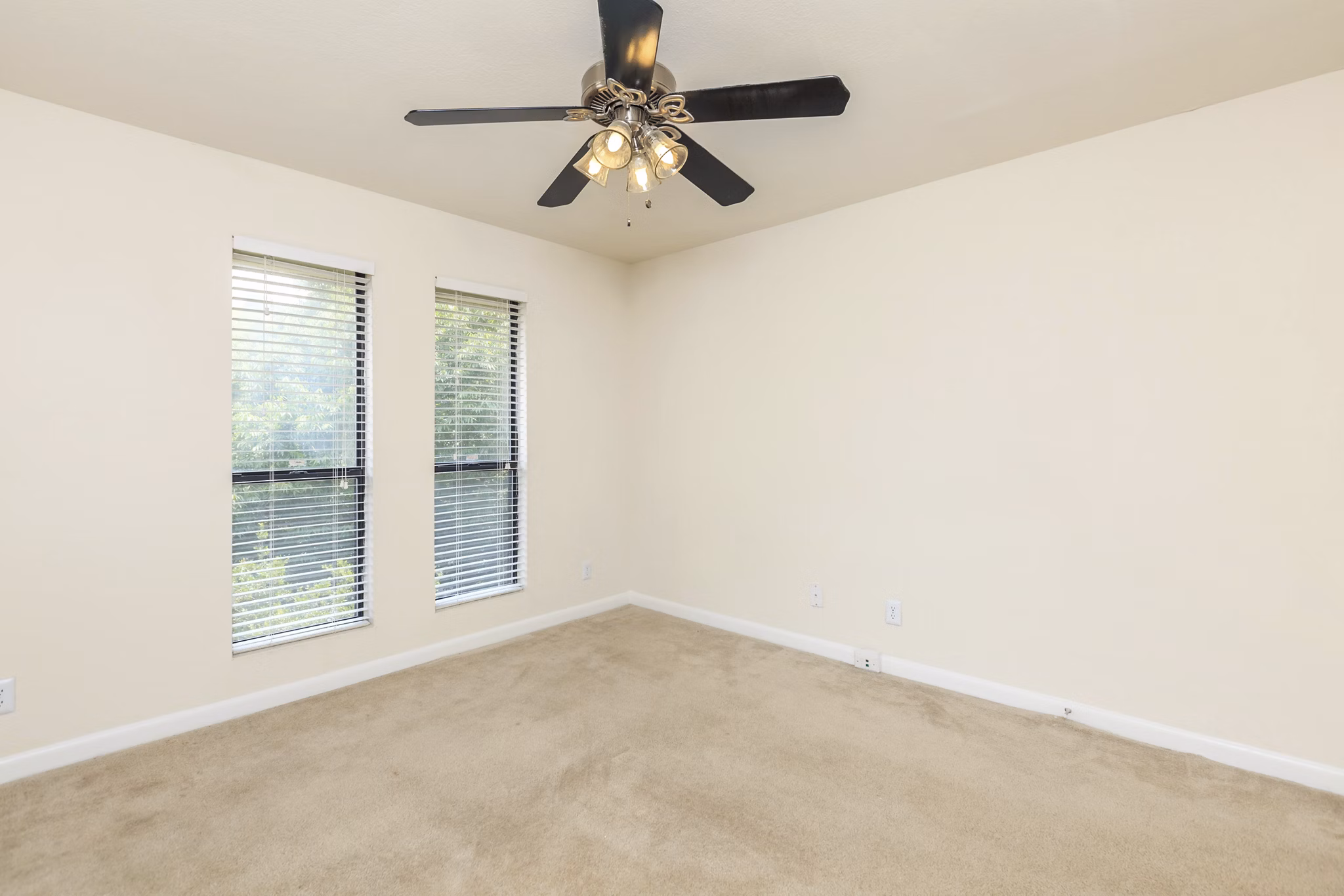 bedroom at Shadowood Apartments
