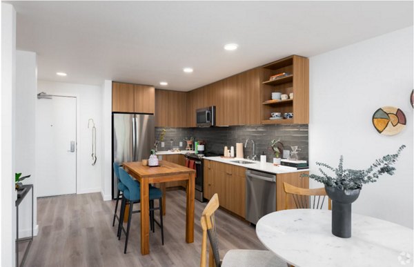Arlo Apartments: Luxury high-rise in downtown location with modern design elements