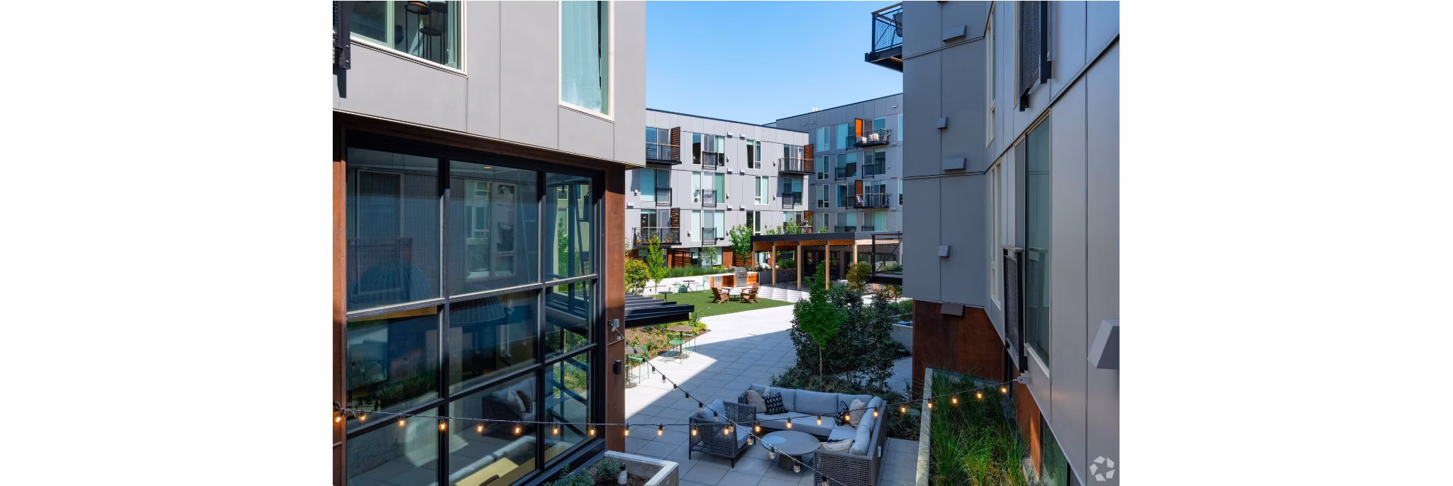 Arlo Apartments: Modern luxury apartment with sleek design in vibrant downtown area