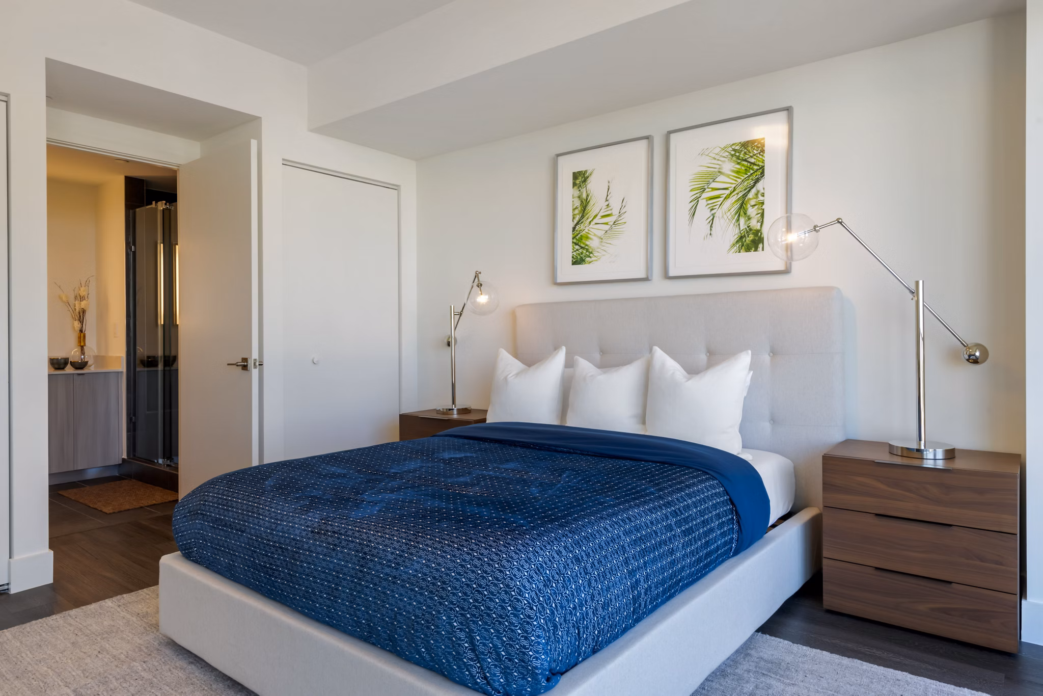 bedroom at Lantana Uptown Apartments