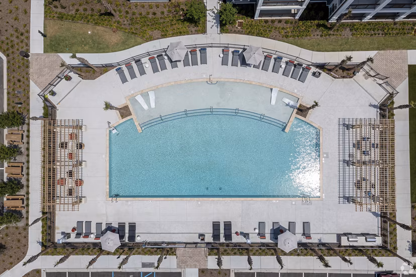 Newbrook Point Hope Apartments: Idyllic lakeside view of luxury residences