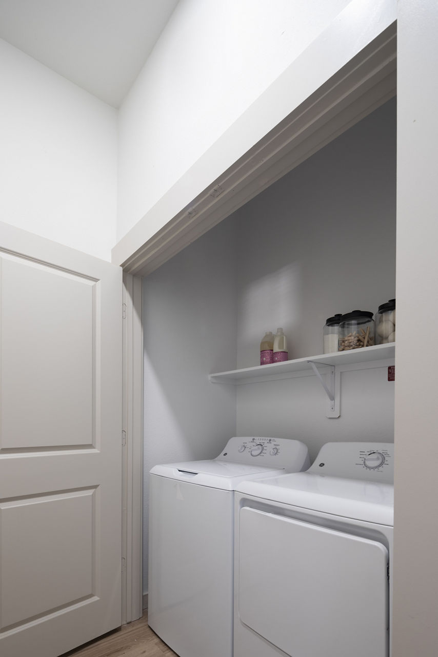 Laundry room at Broadstone Frontera Ridge