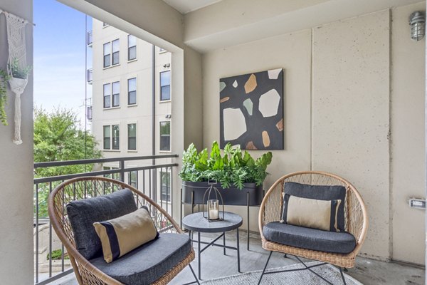 patio/balcony at Elliston 23 Apartments