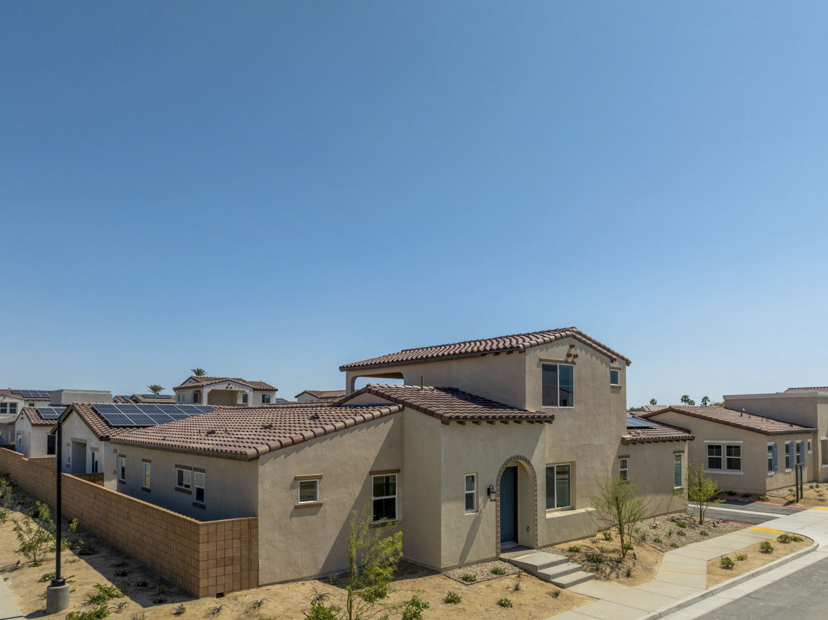 Solterra La Quinta Ca 2 of 12