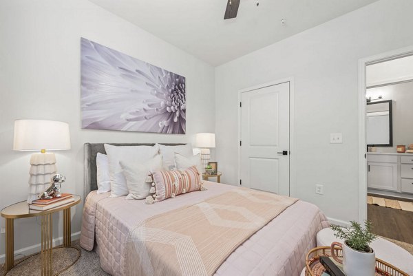 bedroom at Giddy Hall Apartments