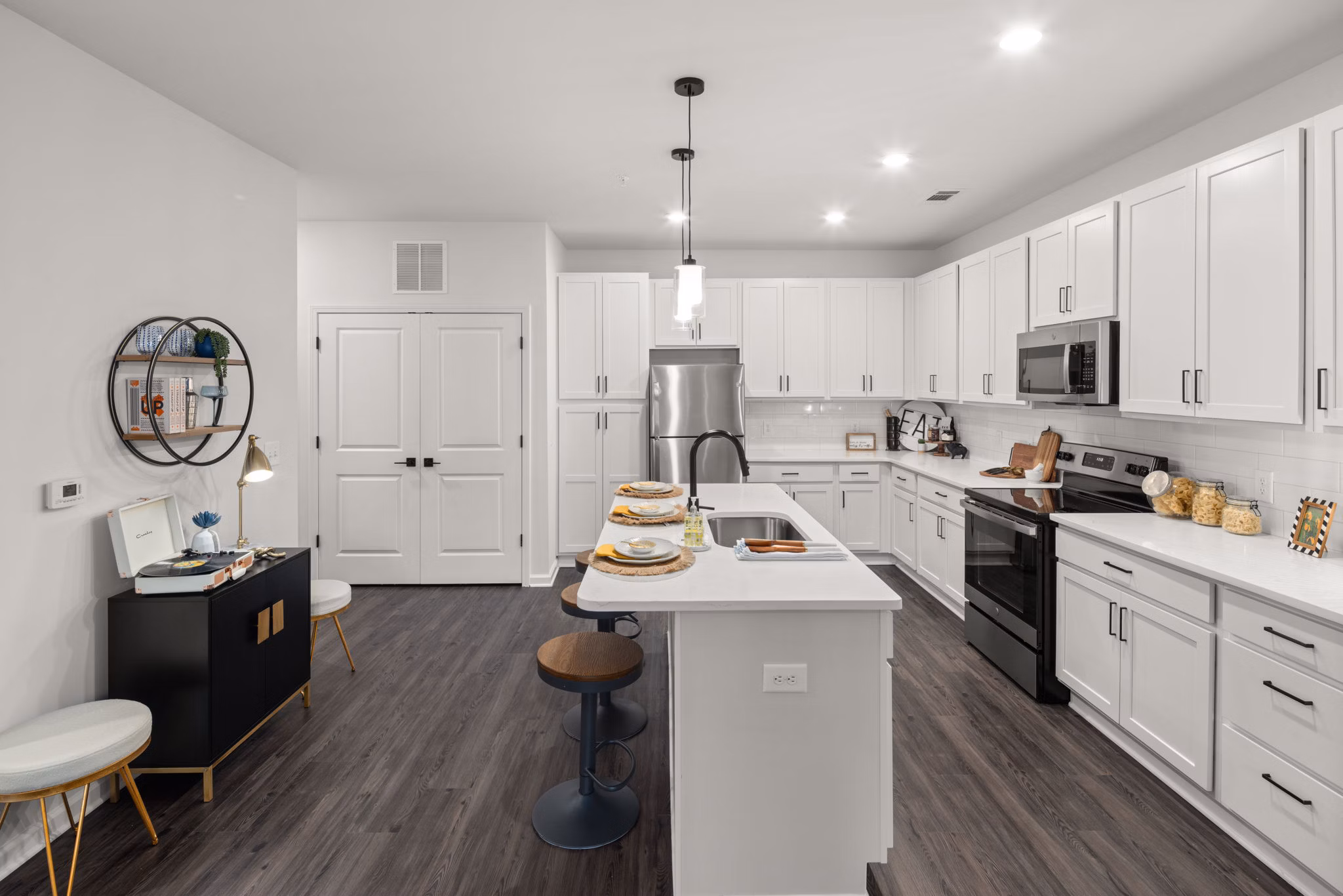kitchen at Giddy Hall Apartments