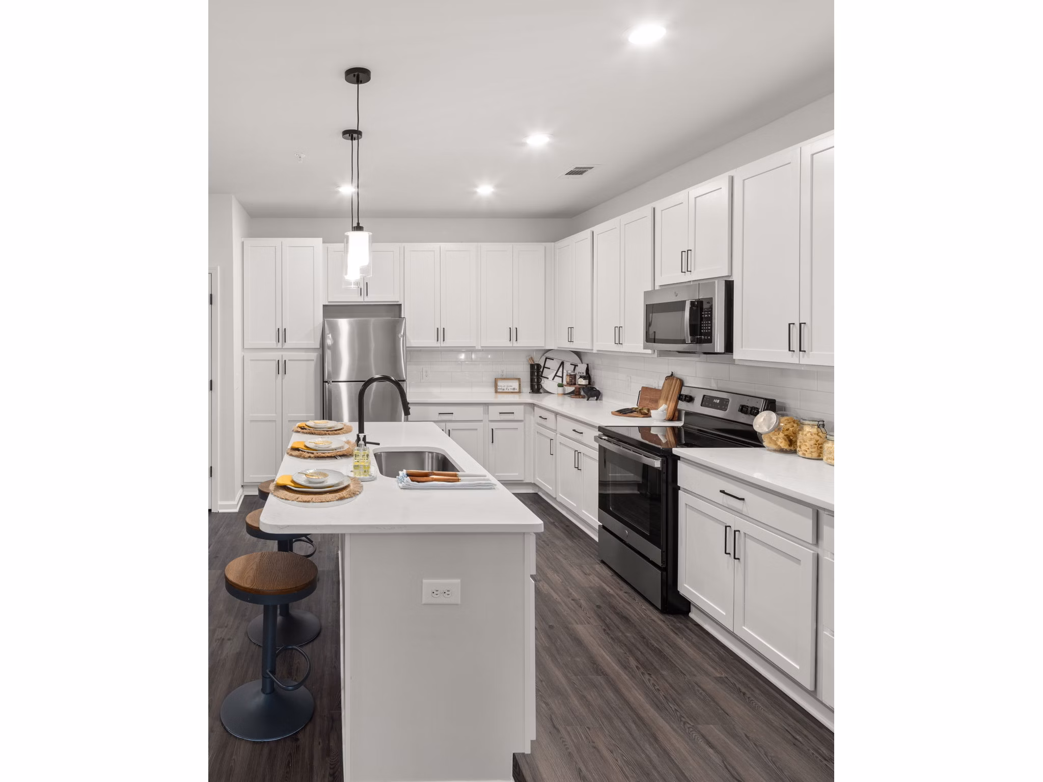 kitchen at Giddy Hall Apartments