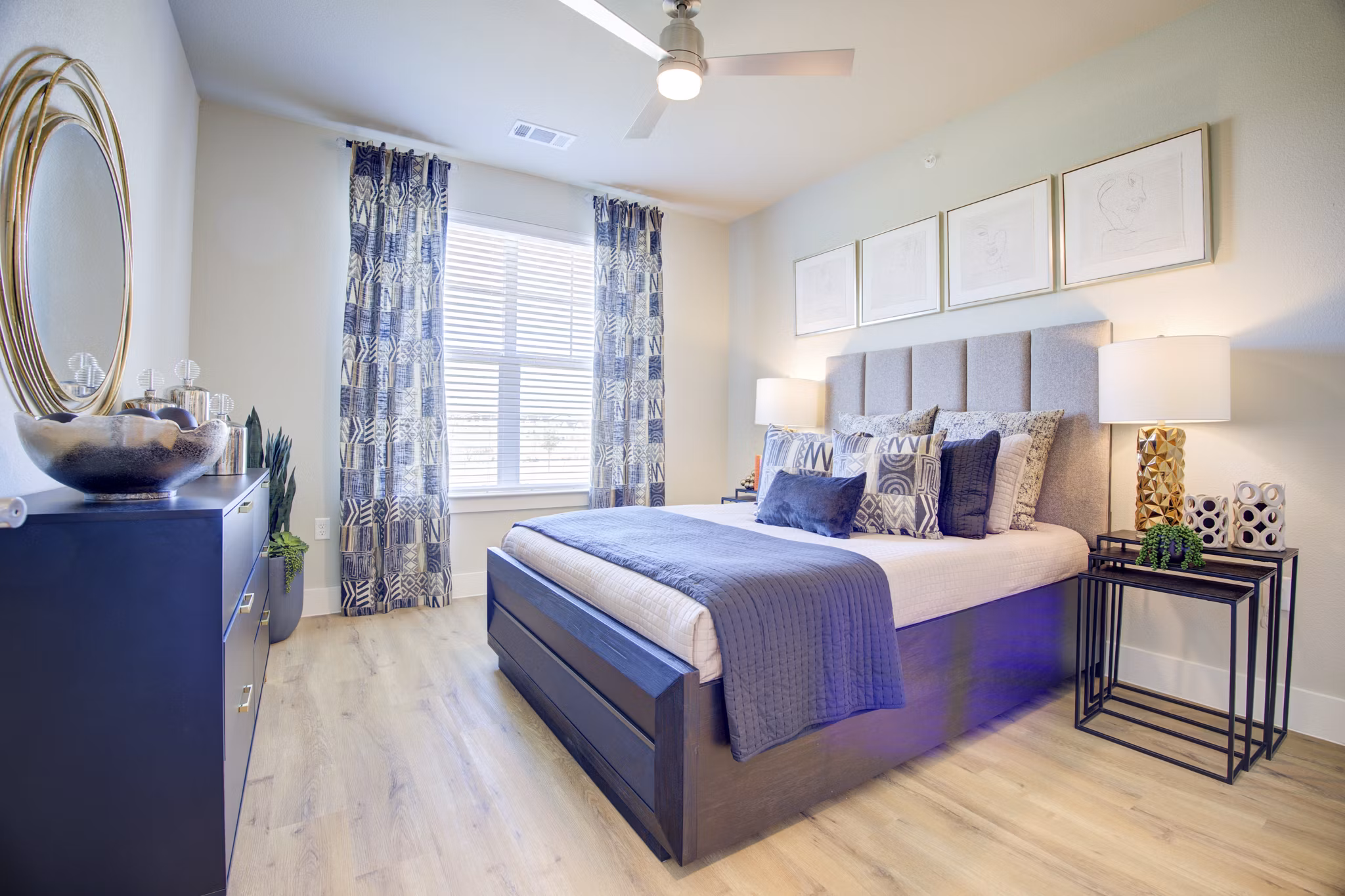 bedroom at Sendero Trace Apartments 