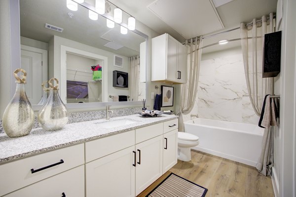 bathroom at Sendero Trace Apartments 