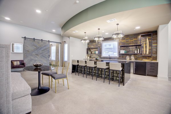 clubhouse at Sendero Trace Apartments 