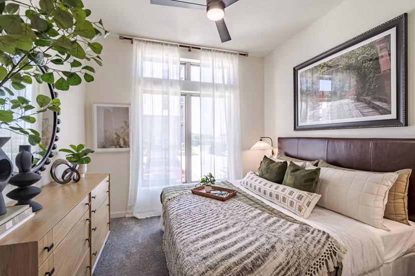 bedroom at Marlowe Denton Apartments 