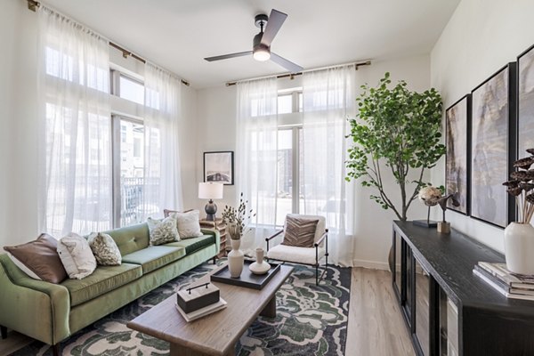 living room at Marlowe Denton Apartments 