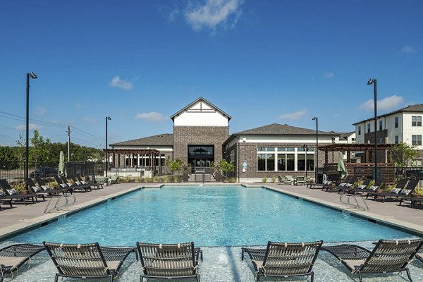 pool at Marlowe Denton Apartments 