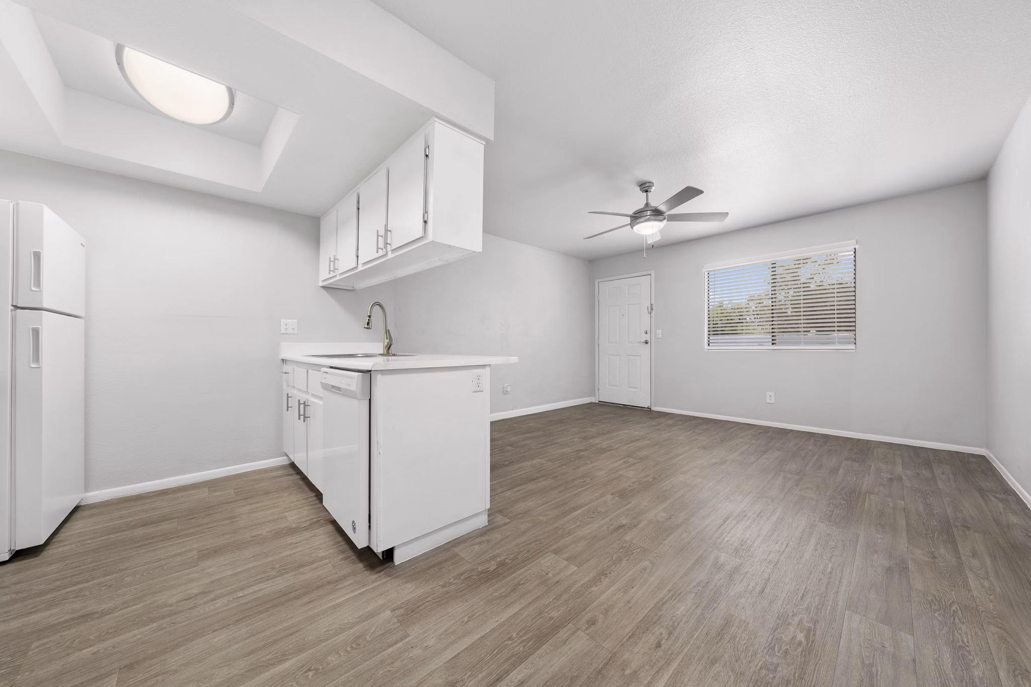 interior at Connect on Union Apartments