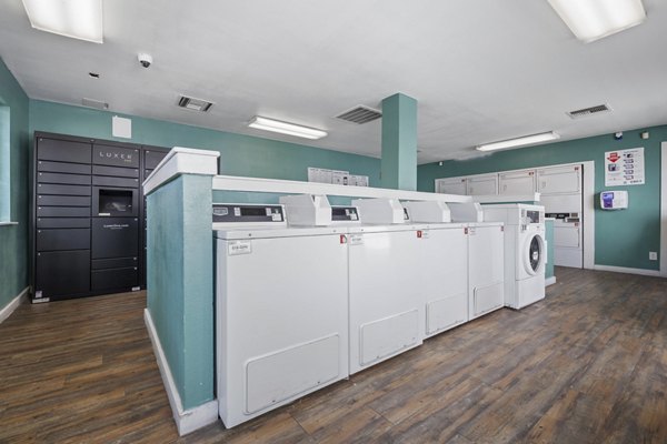 Laundry facility at Connect on Union Apartments