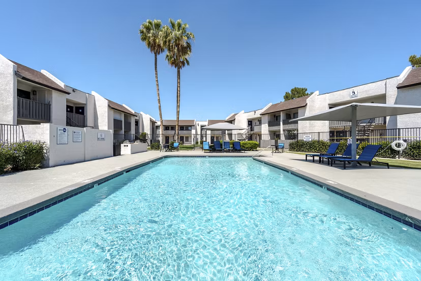 pool at Sierra Pines Apartments 