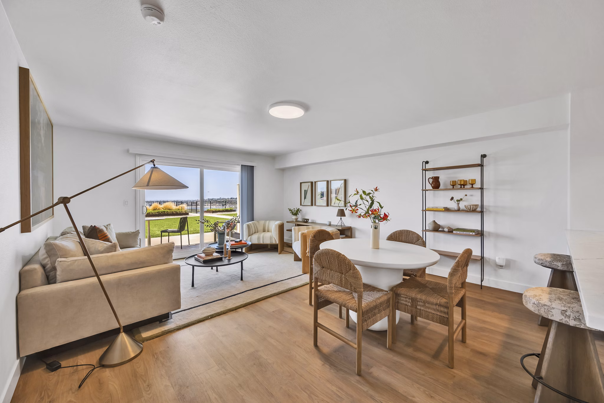 Dining Room at Park Newport Apartments