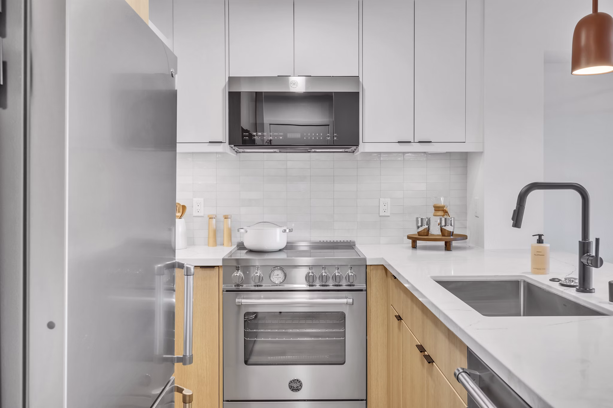 Kitchen at Park Newport Apartments