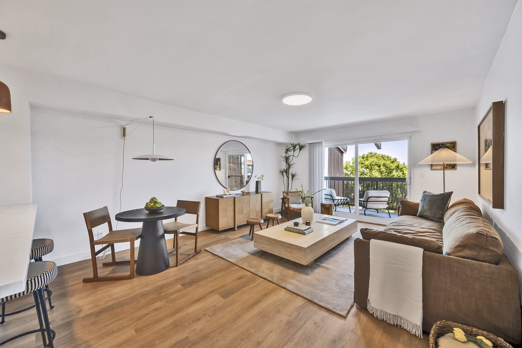 Living Room at Park Newport Apartments