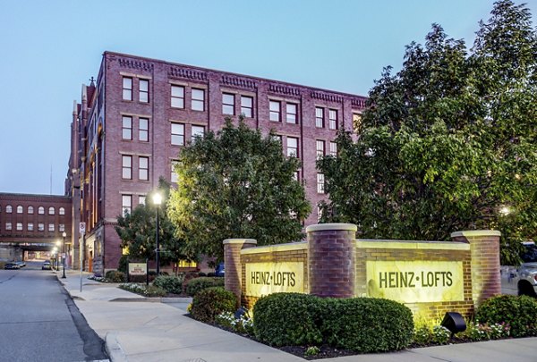 exterior at Heinz Lofts Apartments