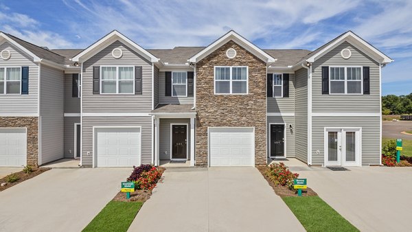 Rosemary Glen Apartments: Luxurious high-rise apartments surrounded by lush greenery in a vibrant neighborhood