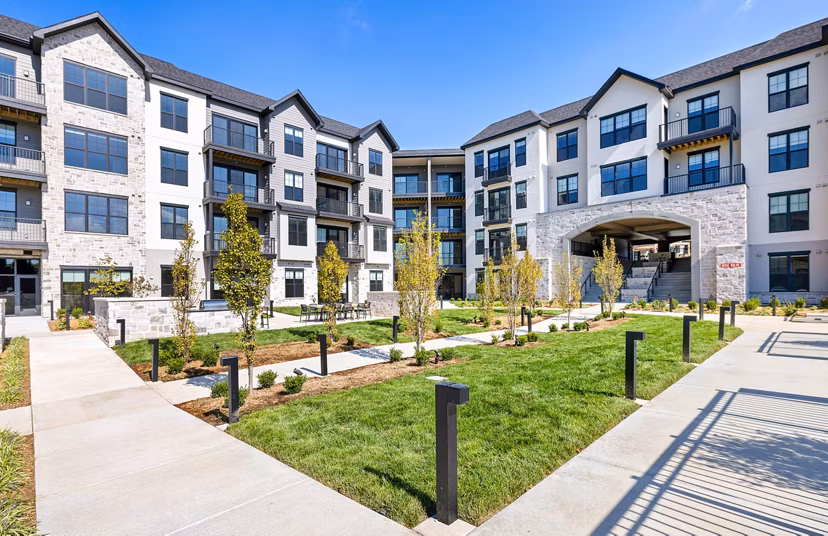 grill area at The Fieldston of Fairway Apartments