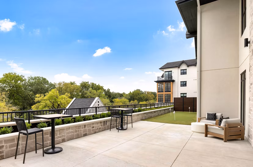 grill area at The Fieldston of Fairway Apartments
