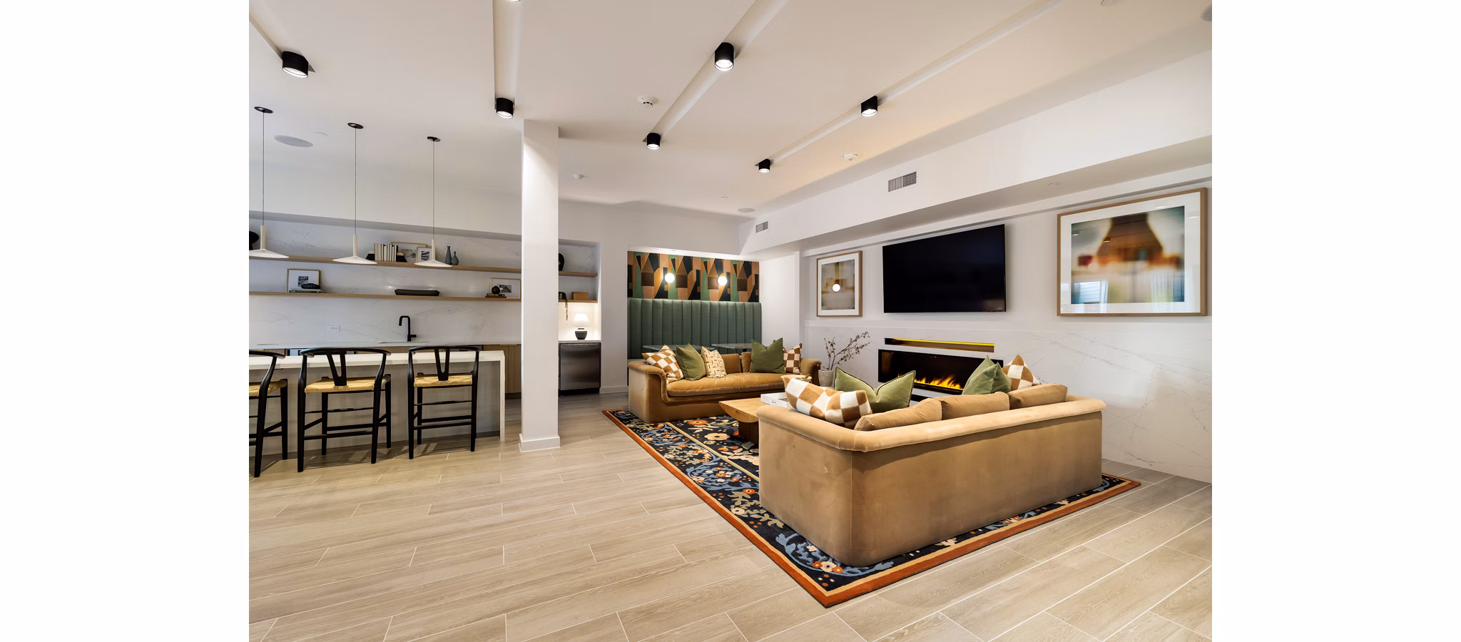 clubhouse at Rivette Tower Apartments