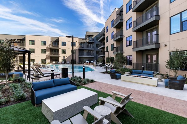 pool at Rivette Tower Apartments