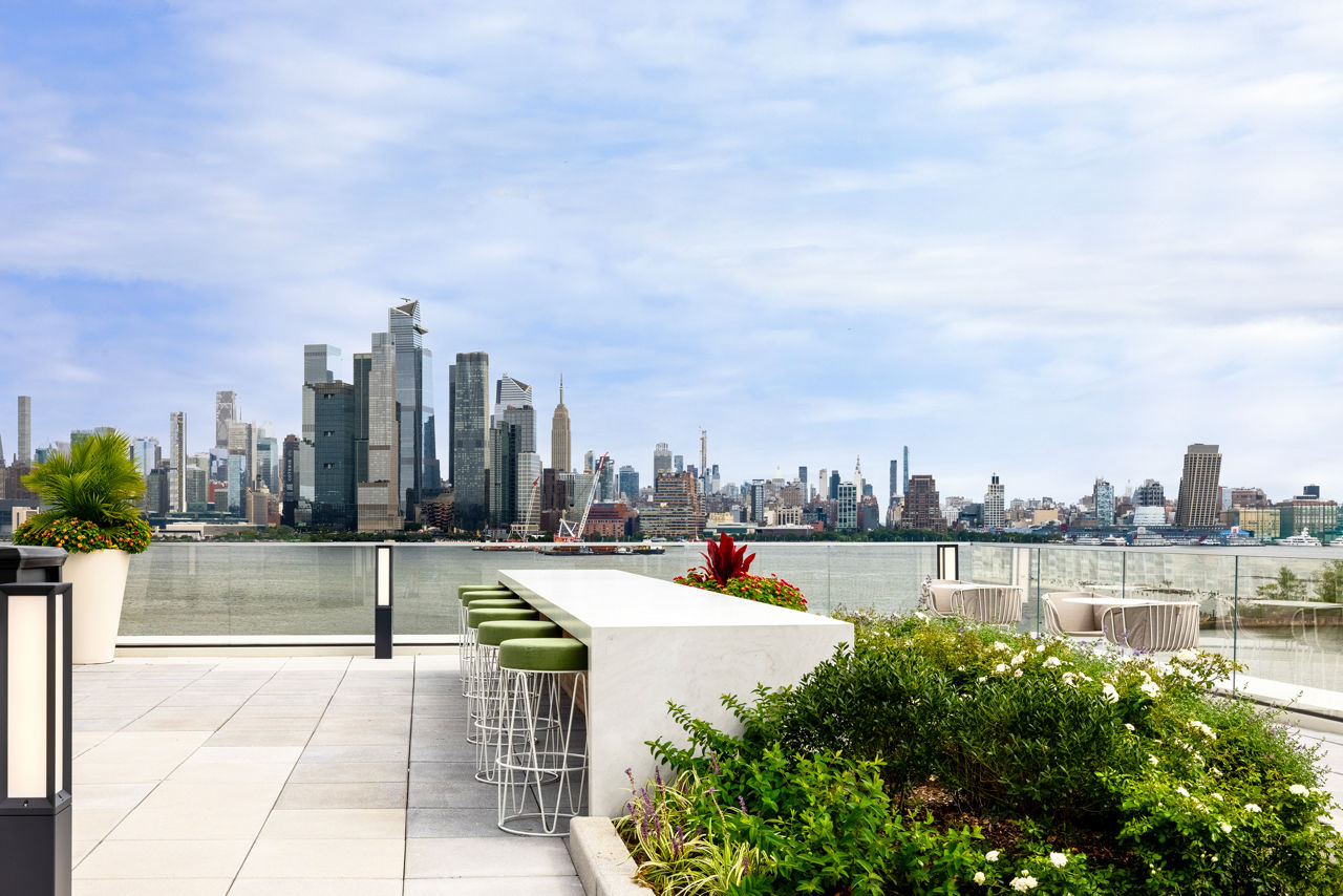 Roof deck at Hoboken Point (4 of 7)