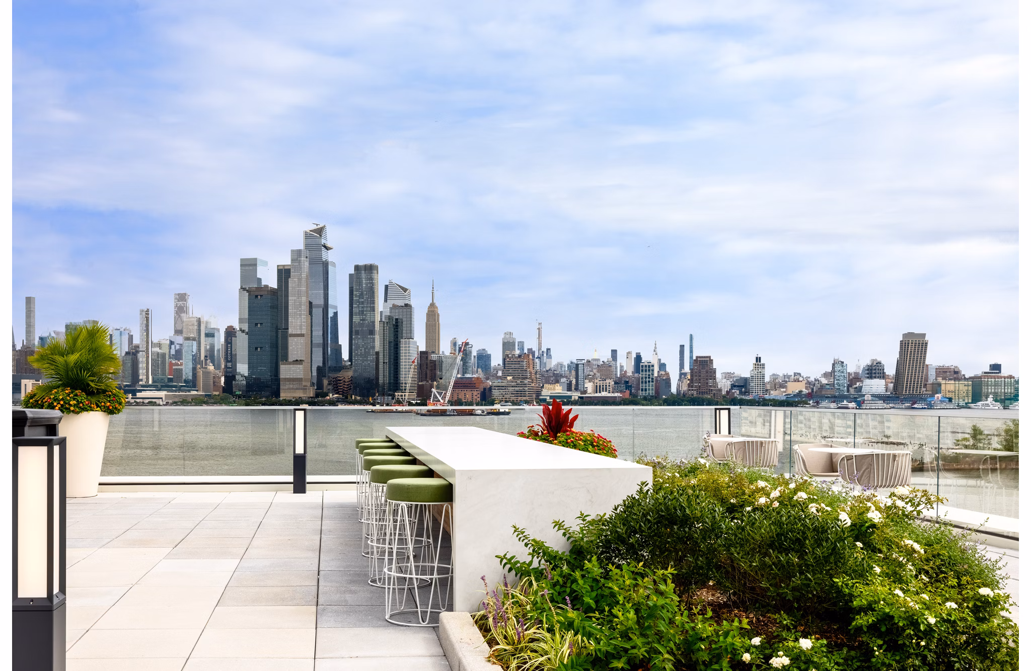 patio at Hoboken Point Apartments
